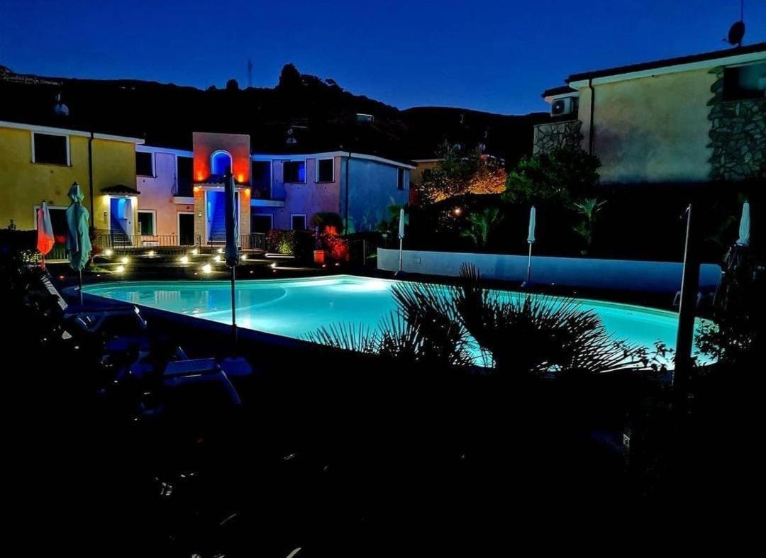 Santa Maria Sardegna Holiday House מראה חיצוני תמונה